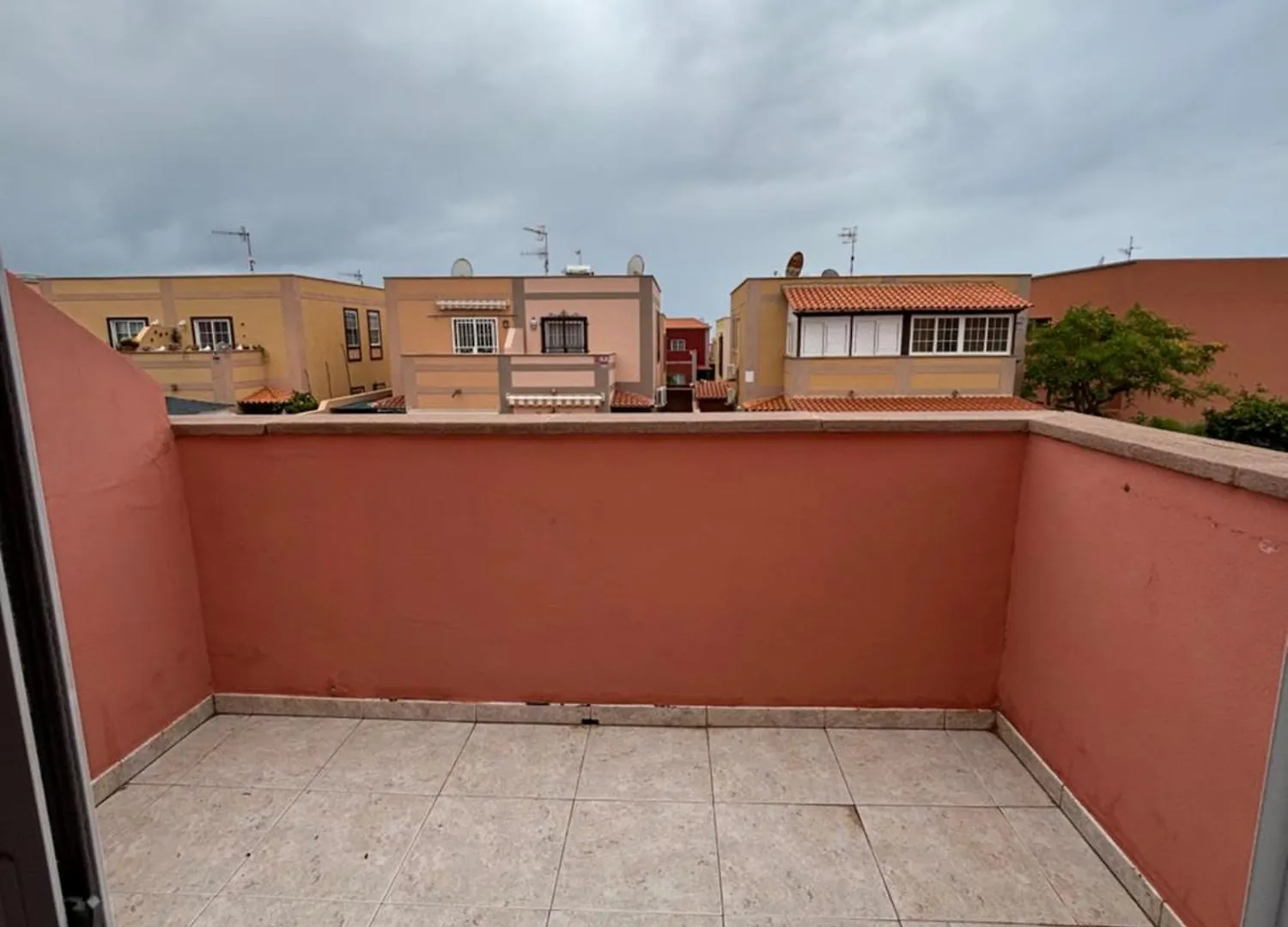 Reola Home Arona