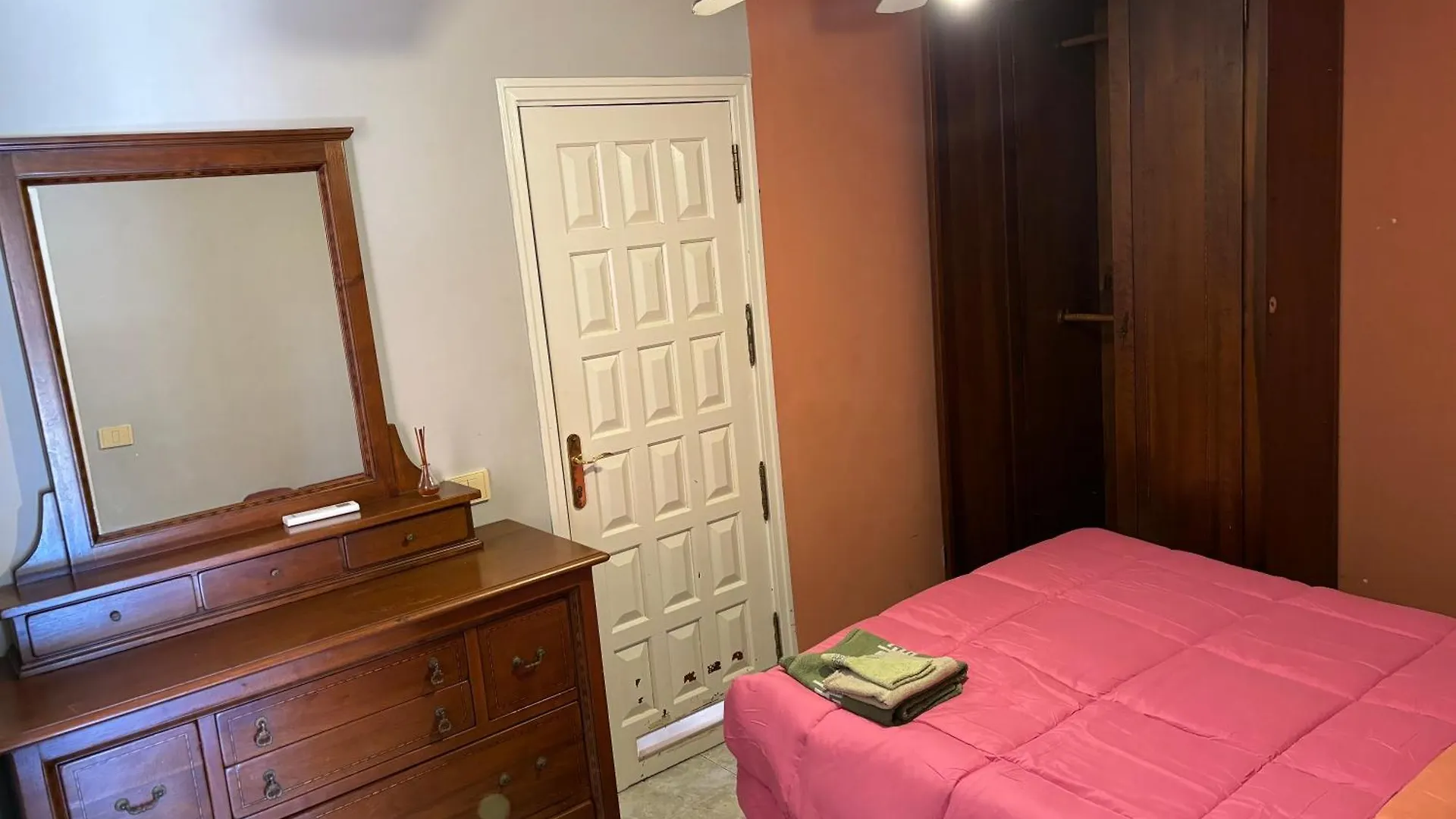 Holiday home Reola Home Arona